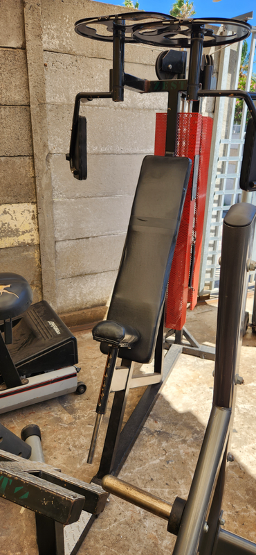 ZEST Commercial Pec Deck Gym Machine for Sale!