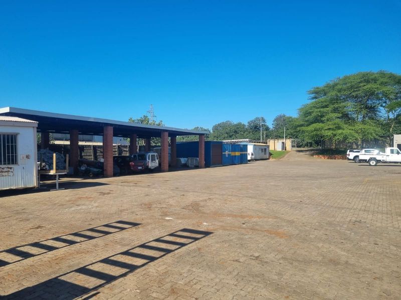 6005m² Commercial To Let in Kuleka at R12.00 per m²