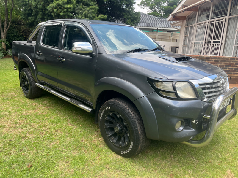 2012 Toyota Hilux Double Cab Legend45 D4D Diesel Manual