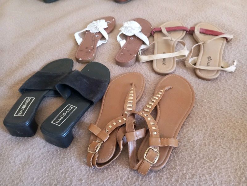 4 pairs ladies sandals, slip on shoes, size 5, Black pair is brand new, unused