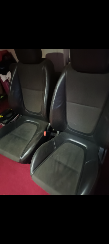 Jaguar xf seats