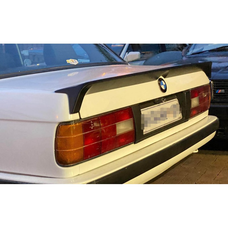 BMW E30 Alpina type boot spoiler