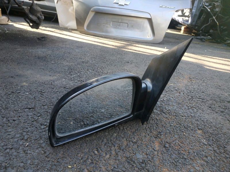 2004 Onwards Hyundai Getz left electric wing view side mirror for sale