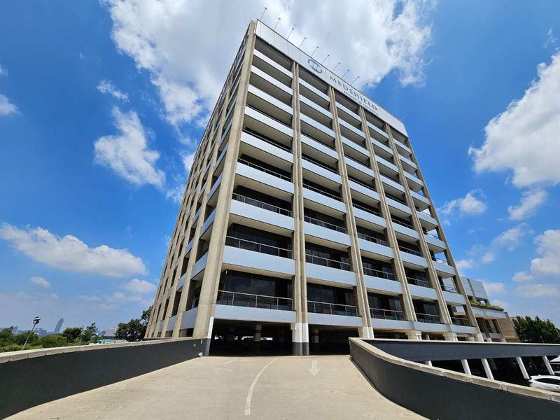 Secure 1167sqm office to rent in Ferndale, Randburg