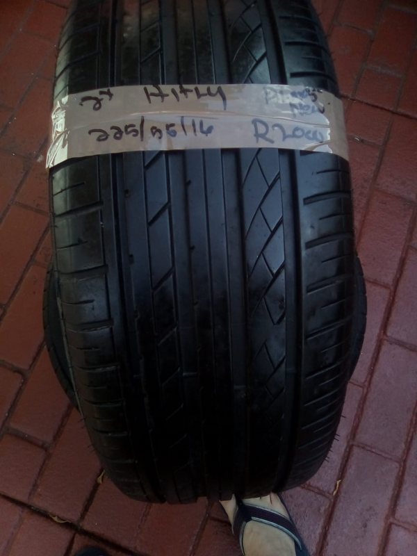 2xHifly tyres 225/55/16 Almost as new!!!
