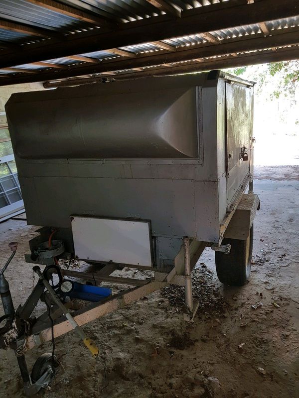 Off-road camper