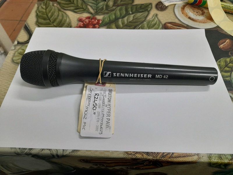 Sennheiser MD42 Microphone 73May24