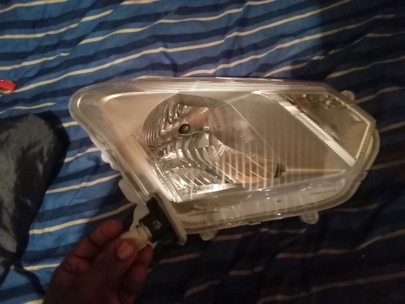 Isuzu dmax headlight