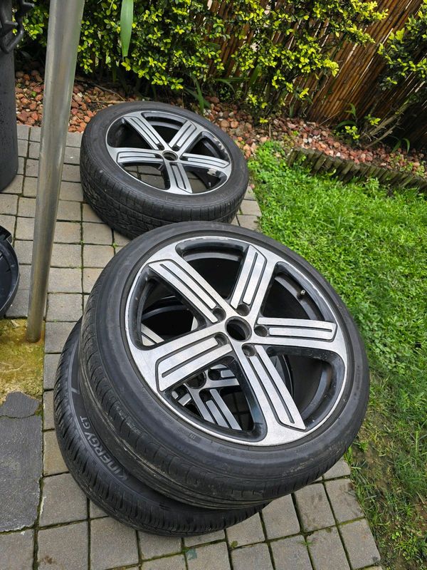 3 x VW Golf 7R rims and tyres