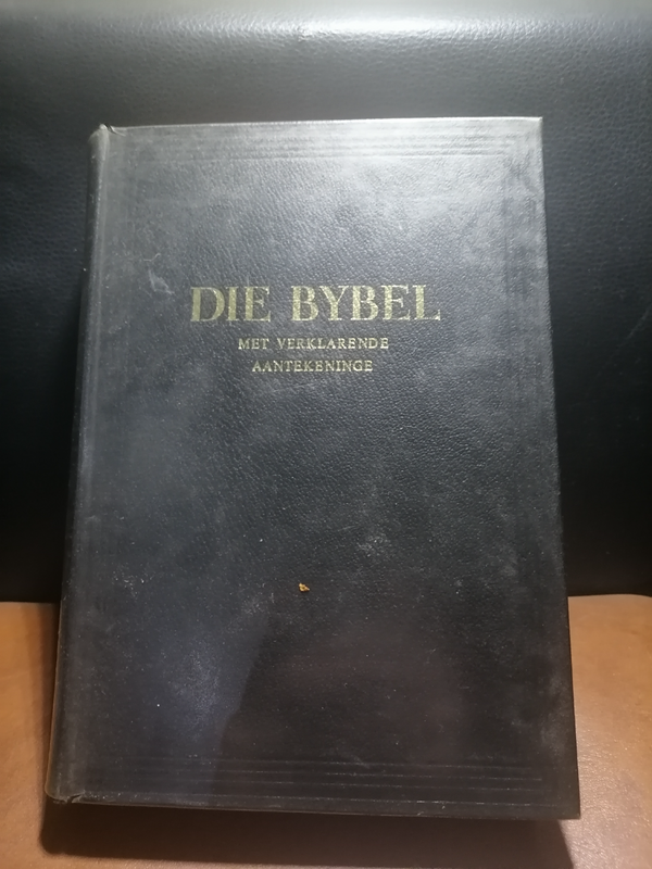 Die Bybel Met Verklarende Aantekeninge Book I, II, III