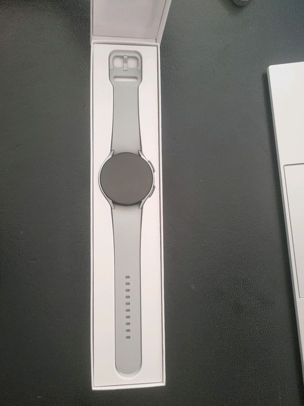 Silver Samsung Galaxy Watch 6