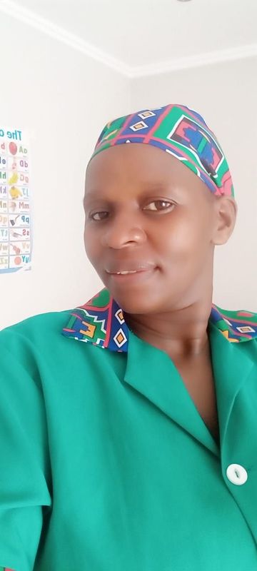 ANNA AGED 36, A MALAWIAN MAID IS LOOKING FOR A LIVE IN/OUT DOMESTIC AND CHILDCARE JOB.