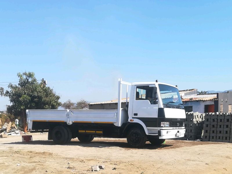 Tata 813 Ex2 4ton dropside truck