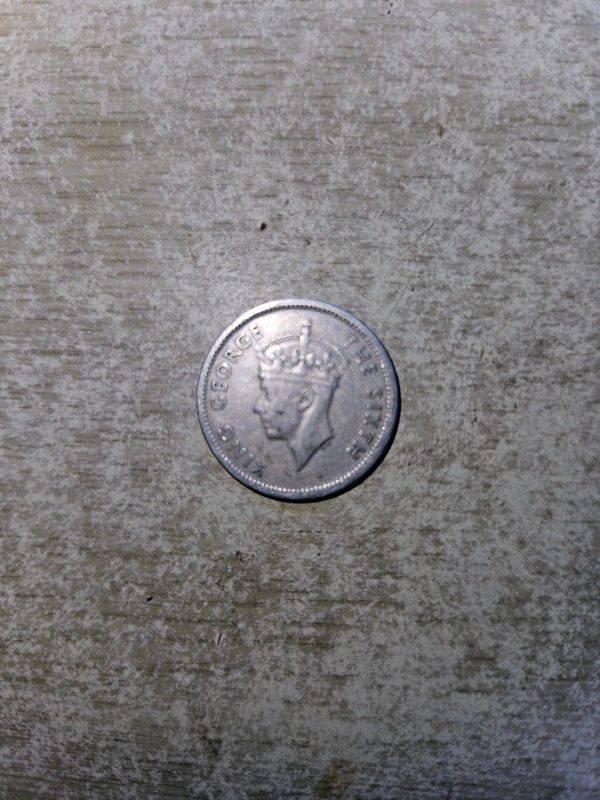 1948 XF Southern Rhodesia Sixpence Coin.