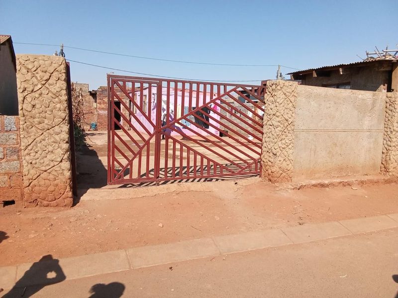 A Vacant Land For Sale in Katlehong