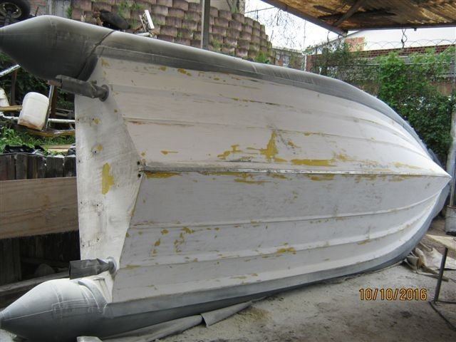 BOAT, TRAILER AND MOTOR REPAIRS / COF AND BUOYANCY