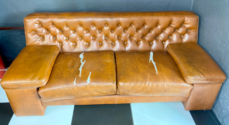 Chesterfield Style 2-Seater Couch