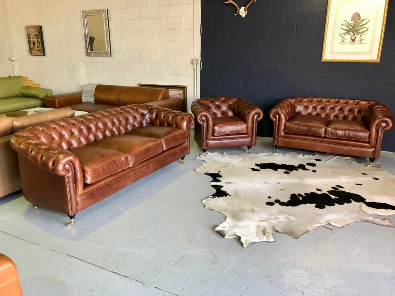 3 piece  Vintage style genuine leather CHESTERFIELD lounge suite, BRAND NEW. (3, 2 &amp; 1 Seater)