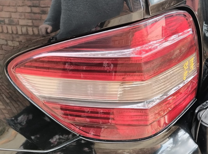 Mercedes ML350 cdi tail light for sale used