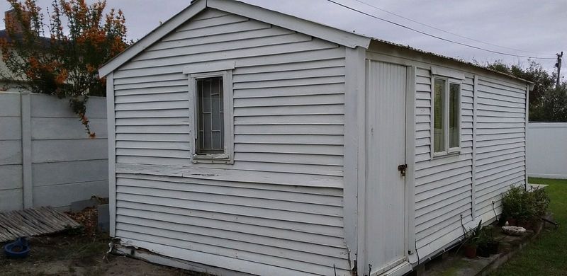 Wendy house/garden shed