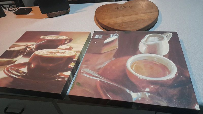 2 kitchen canvasses for sale