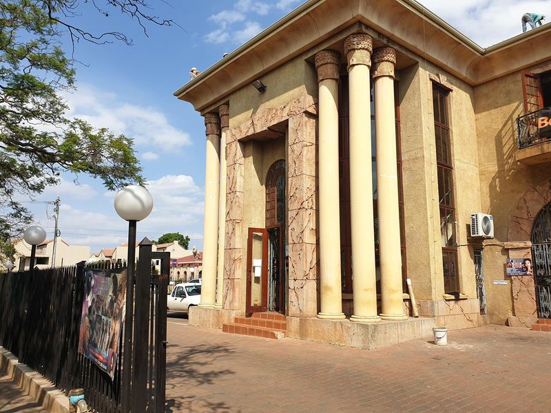 470SQM OFFICE SPACE TO RENT ON PROSPECT STREET IN HATFIELD