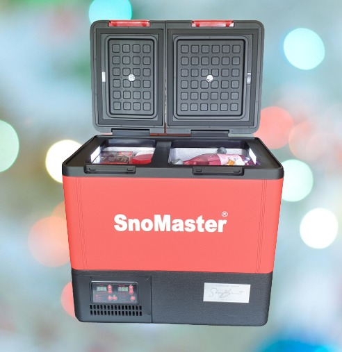 LIMITED EDITION SIGNATURE SERIES SNOMASTER...RED LEATHER CLADDING.