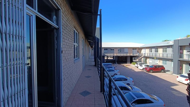 150sqm A-GRADE OFFICE TO LET IN MILNERTON