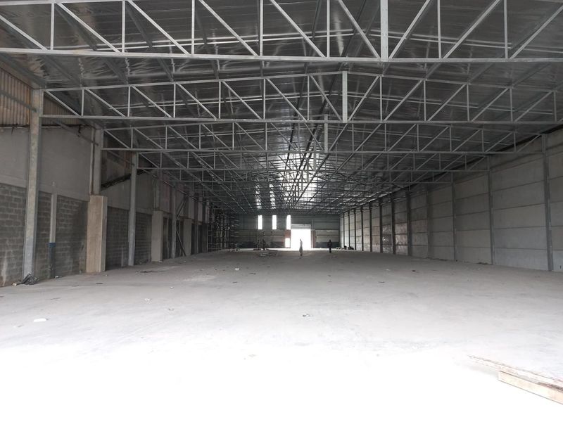 Warehouse with 6m height