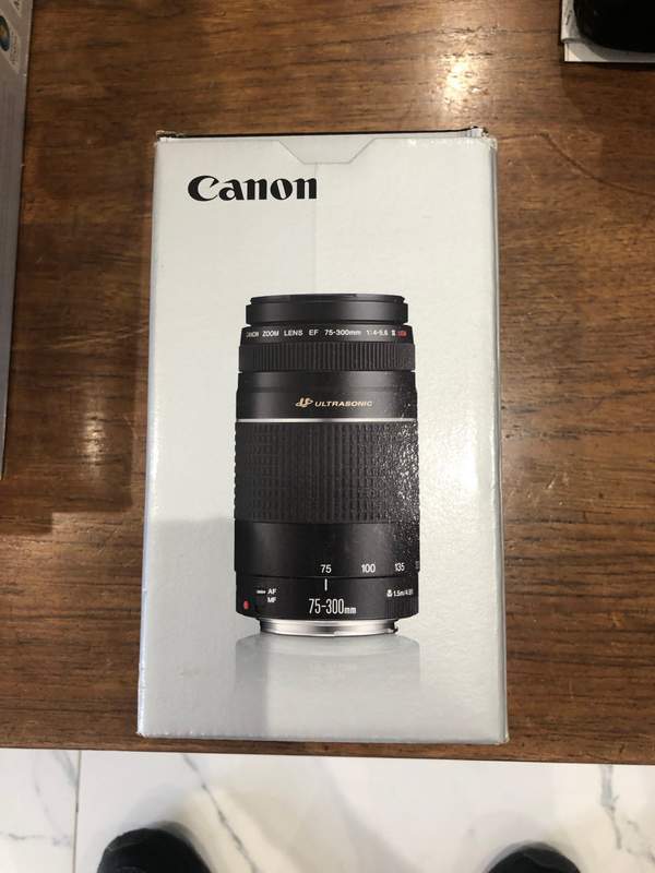 CANON EF 75-300mm f 4-5.6 III USM - NEW IN BOX REDUCED