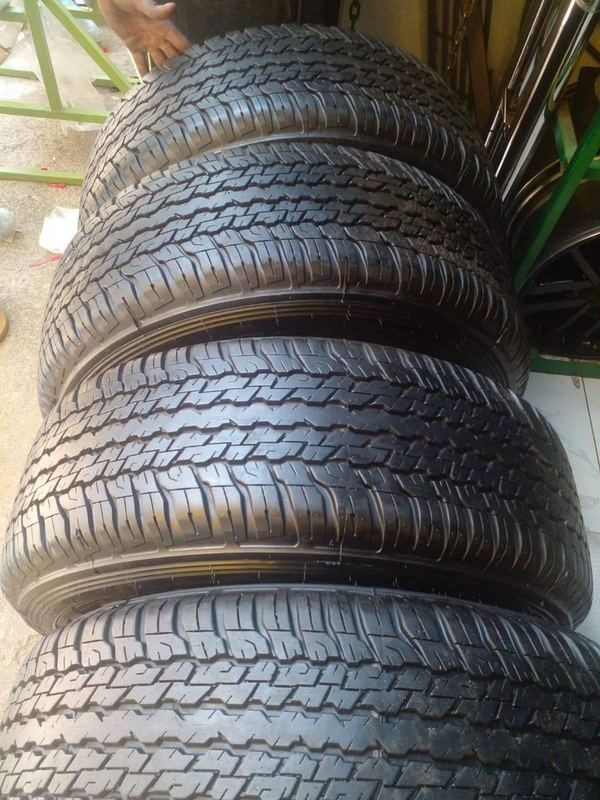 Toyota hilux Gd6 magrims and tyres 17&#34;inch For sale