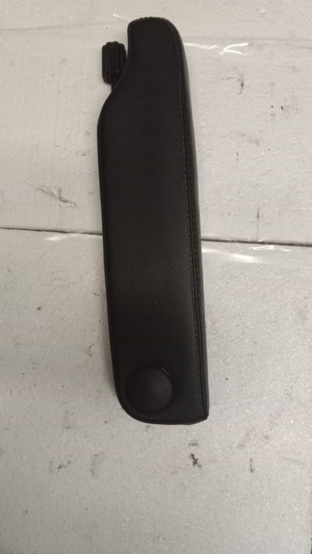 Land Rover Disco 4 Driver Side Arm Rest available