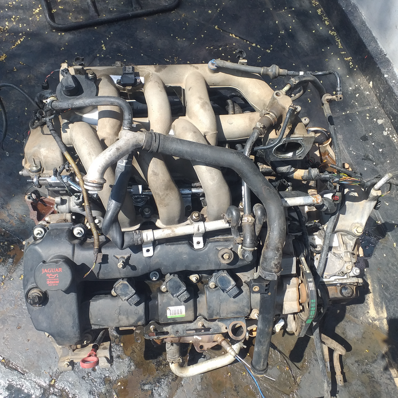 JAGUAR X-TYPE V6 ENGINE AND GEARBOX FOR SALE.