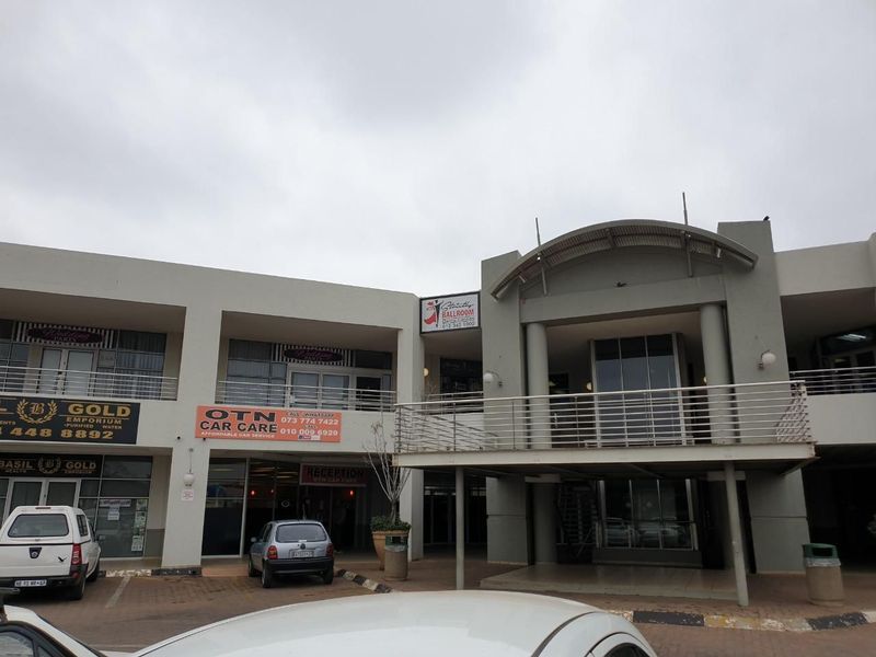 HATFIELD CORNER - 279 SQM OFFICE TO LET IN THE WELL-DEVELOPED HATFIELD NODE WITH GREAT EXPOSURE
