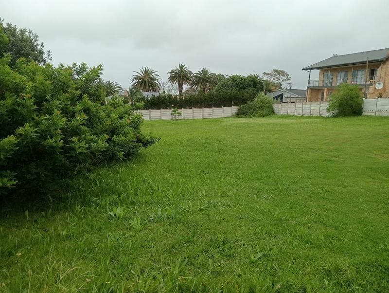 VACANT LAND FOR SALE IN JEFFREYS BAY CENTRAL