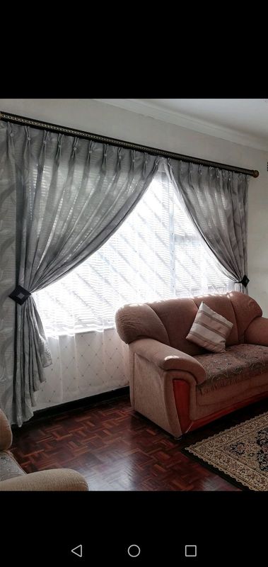 Curtains full set for sale.