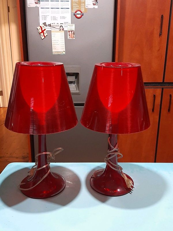 2nd Hand bedside lamps