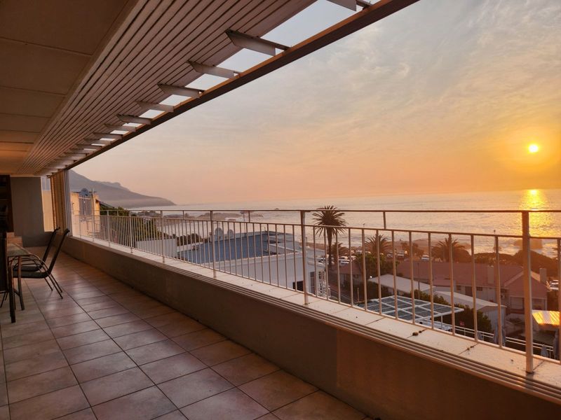 4 Bedroom apartment in Camps Bay For Sale