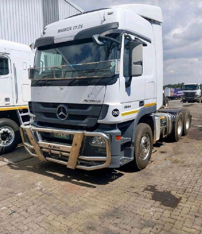 2015 - Mercedes Benz Actros 2644 Double Axle Truck for sale