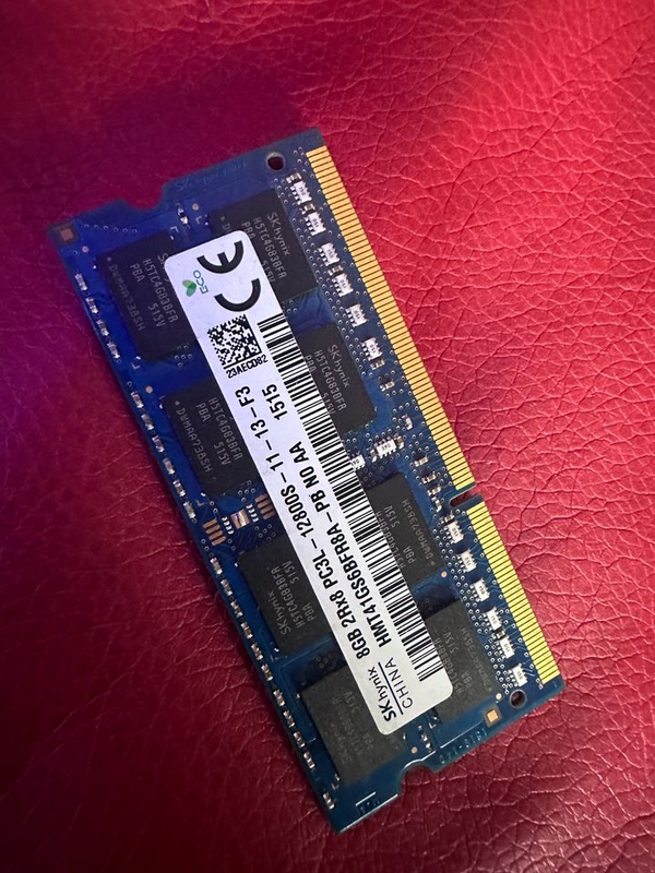 Laptop RAM Hynix 8GB 2Rx8 DDR3 SO-DIMM PC3-12800 1600MHz 204-Pin Non-ECC Unbuffered CL11 1.35V
