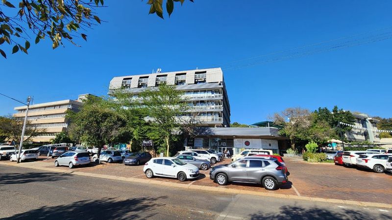 RYNLAL BUILDING | THE HILLSIDE STREET | LYNNWOOD