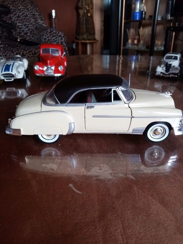 1;24 Die-Cast 50 Chevy Belair for sale R350. Call Paul Cell 0794954164 or W-app me.