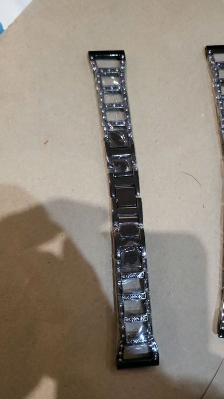 Fitbit versa 4 stainless steel watch straps