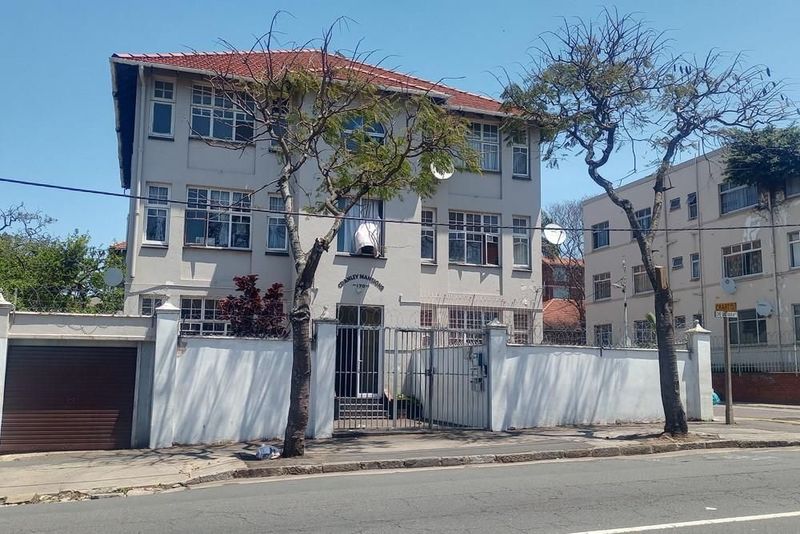 Central Flat for Good Investor in Dbn