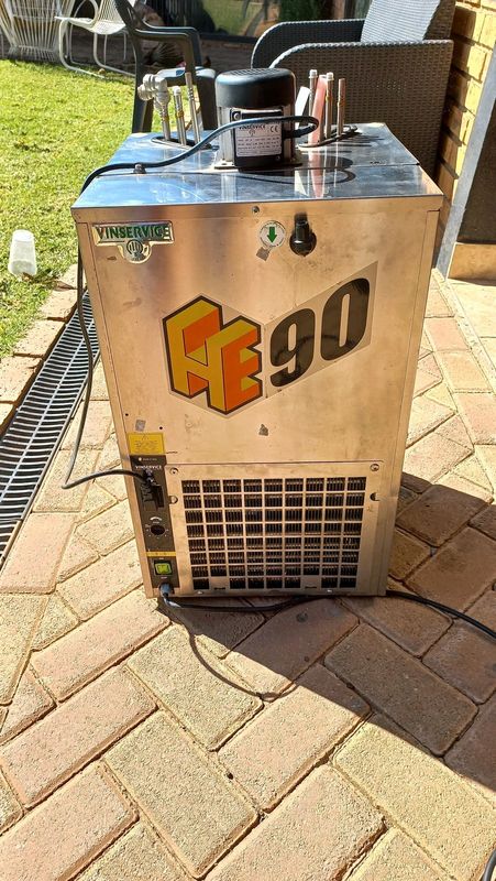 Vinservice he90 draught beverage cooling unit