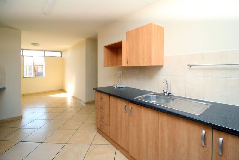 Spacious 2 Bedroom apartment to let in Pretoria West at R4550.00pm