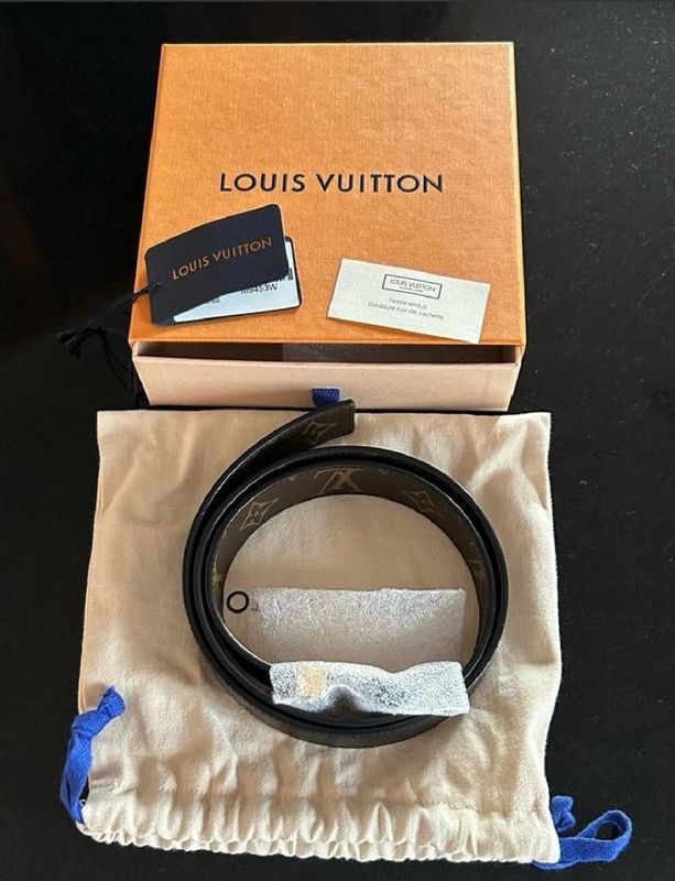 Louis Vuitton monogram reversible leather belt