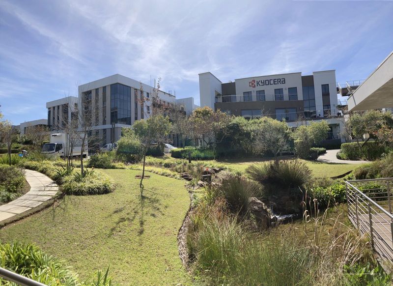 153m² Commercial To Let in Waterfall at R183.00 per m²