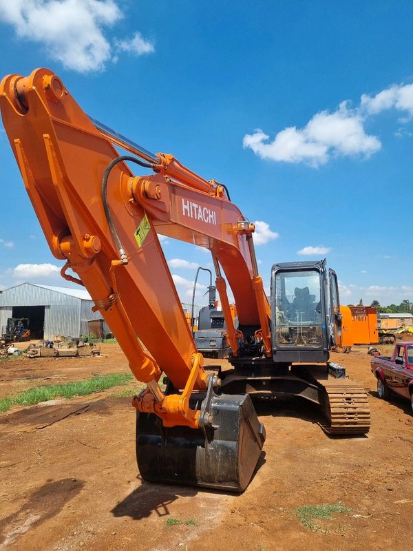 Hitachi ZX240 Excavator for sale