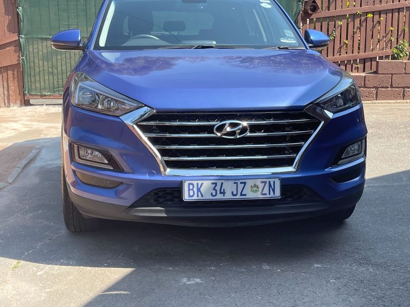 Excellent 2019 HYUNDAI TUCSON 2.0 PREMIUM (MANUAL) 128,000 km with FSH